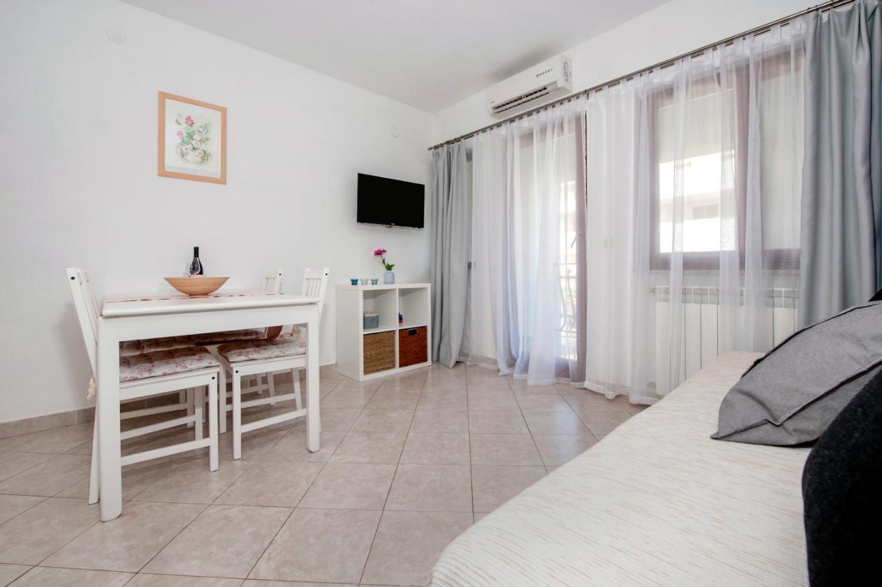 Apartments Vanda Ровінь Екстер'єр фото