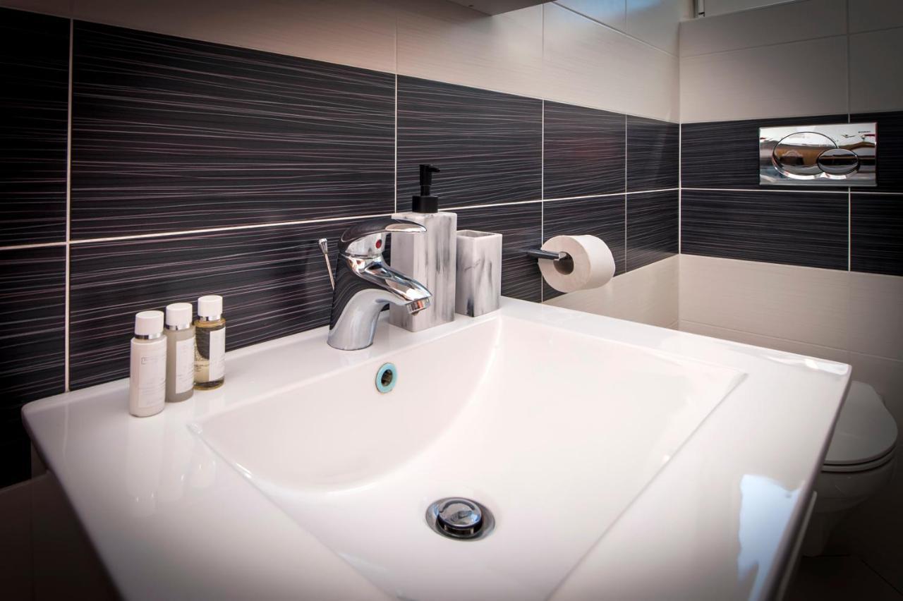 Apartments Vanda Ровінь Екстер'єр фото